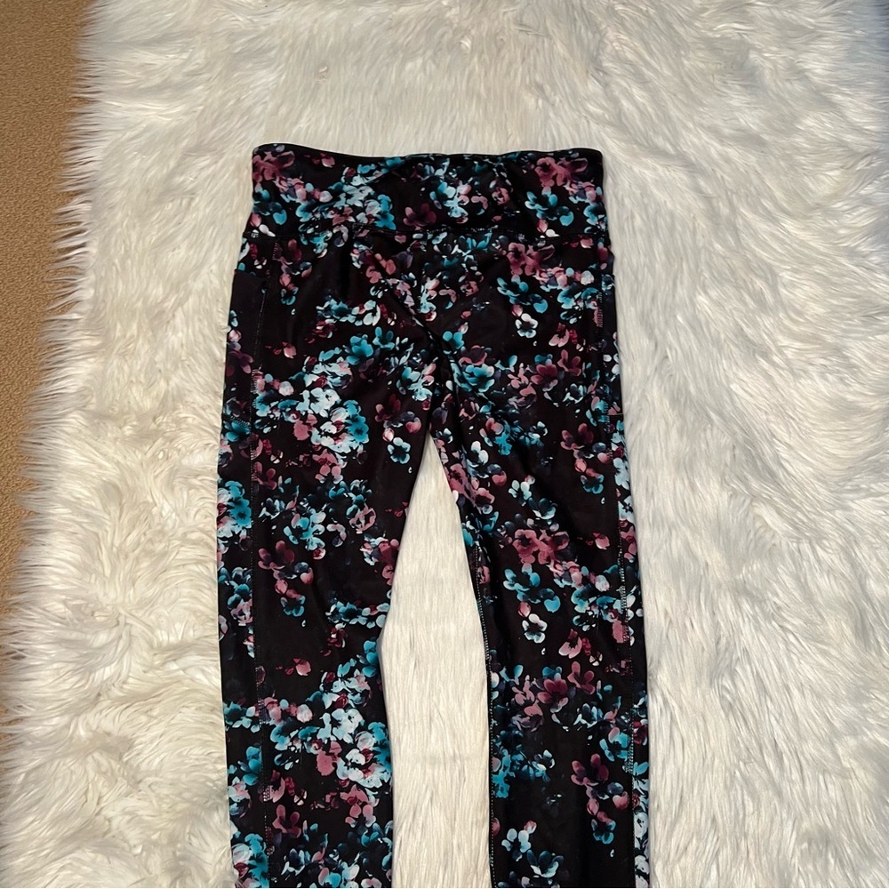 Avia Active Core Performance Legging Black Floral L 12-14 - Picture 8 of 11